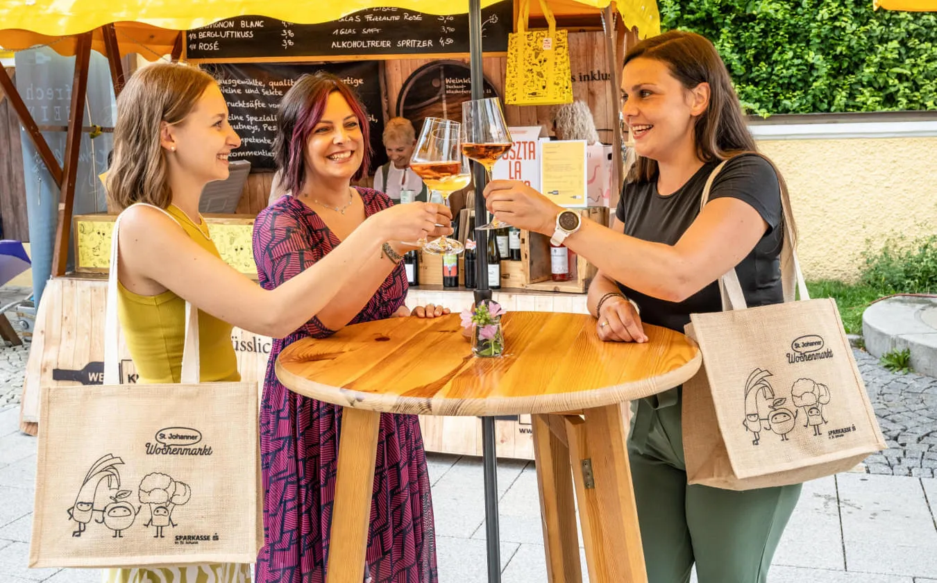 Wochenmarkt-Quizmonat-und-Spardosen-bemalen